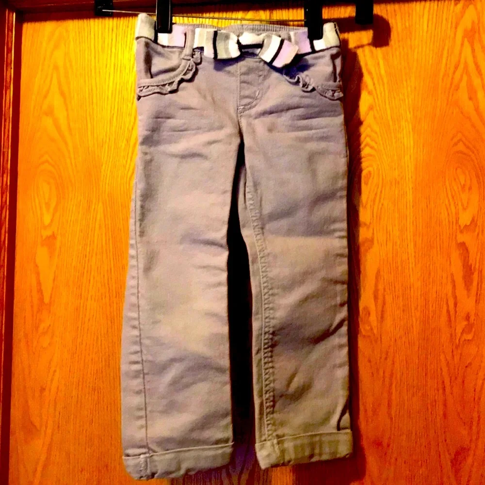 Gymboree 4T Dance Team Gray Cuffed Ruffle Trim Jeans Purple bow waist trim EUC